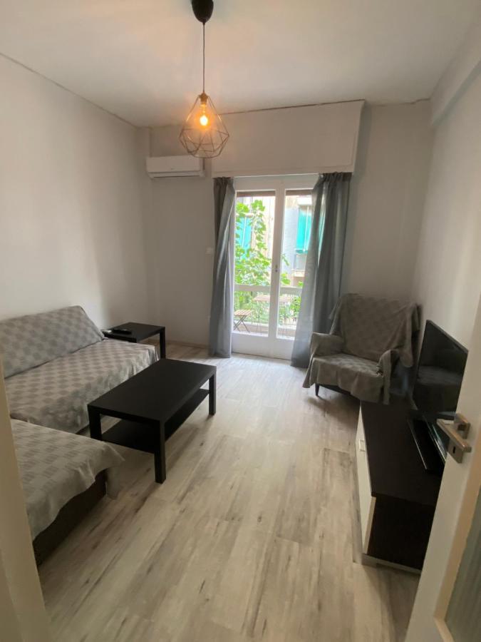 Lovely Apartment/1Bedroom Next To Metro Афины Экстерьер фото
